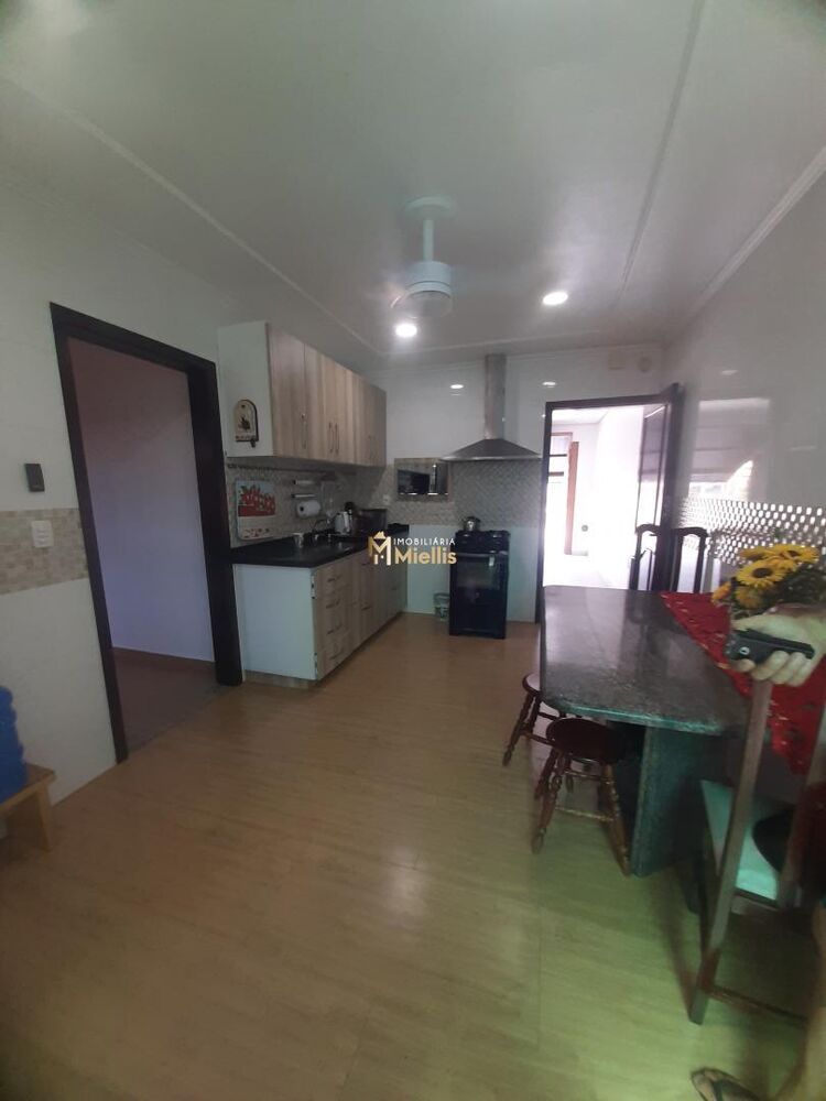 Casa, 2 quartos, 161 m² - Foto 4