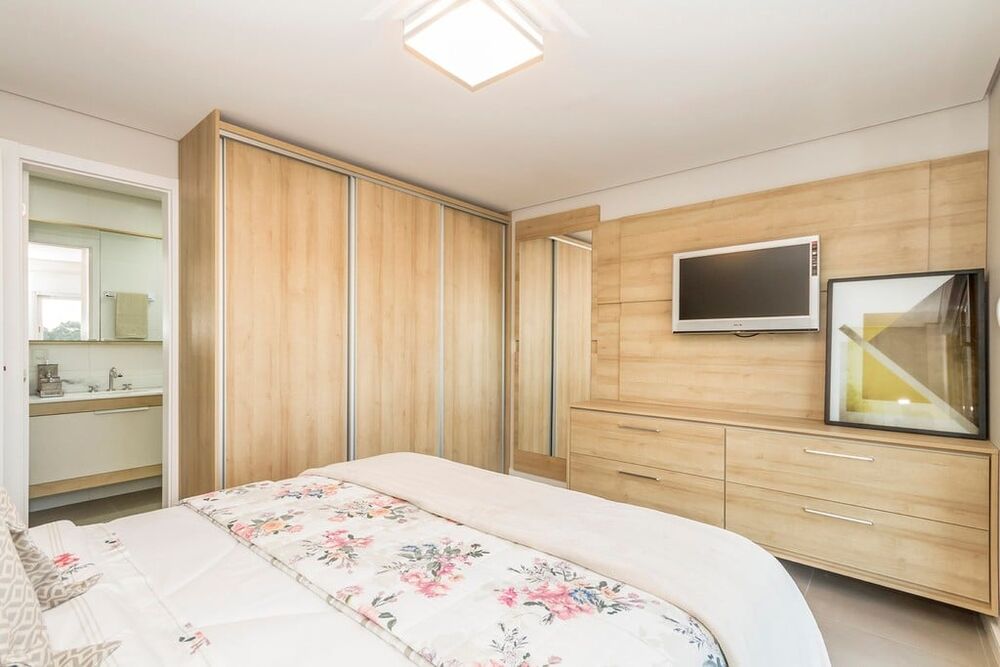 Apartamento à venda com 3 quartos, 176m² - Foto 9