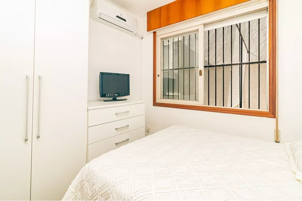 Apartamento à venda com 2 quartos, 77m² - Foto 10