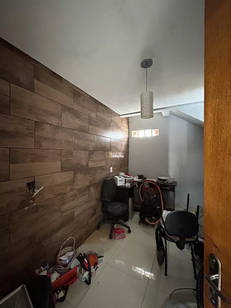 Casa à venda com 3 quartos, 120m² - Foto 14