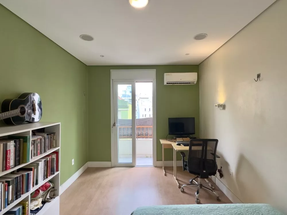 Apartamento à venda com 3 quartos, 80m² - Foto 1