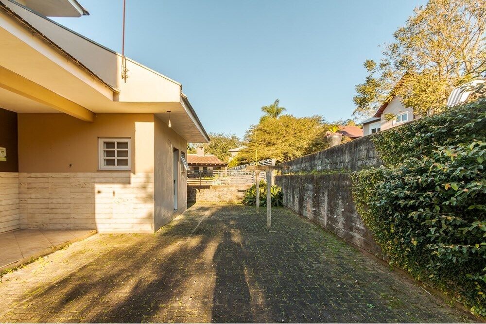 Casa de Condomínio à venda com 3 quartos, 310m² - Foto 12
