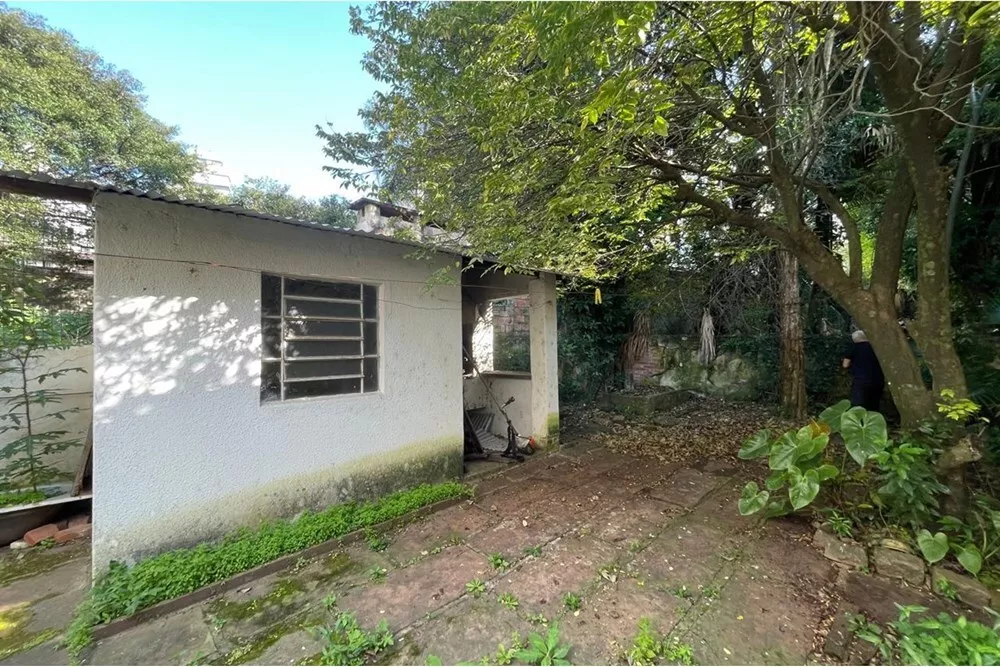 Casa à venda com 4 quartos, 200m² - Foto 3