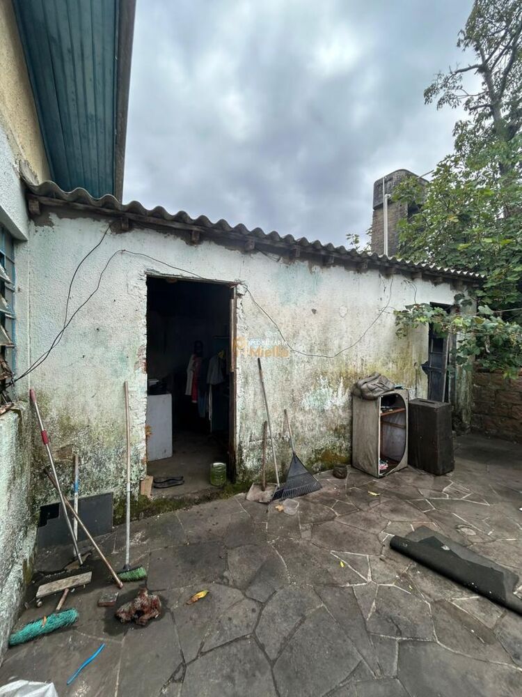 Casa à venda com 4 quartos, 80m² - Foto 18