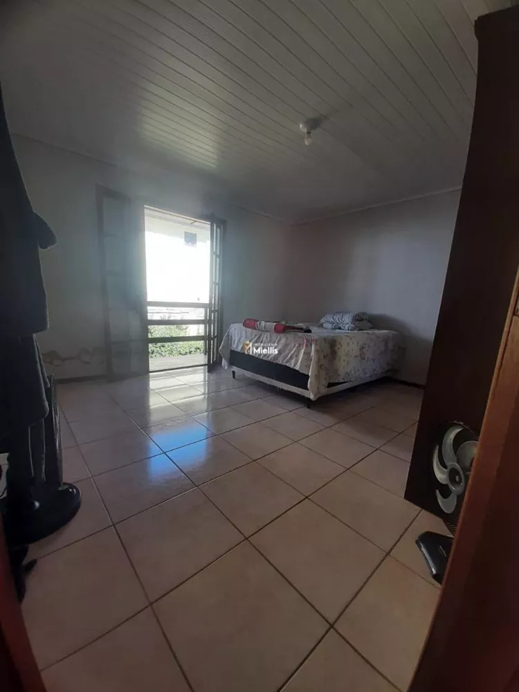 Casa à venda com 3 quartos, 120m² - Foto 3