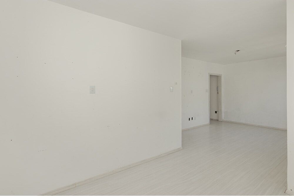 Apartamento à venda com 3 quartos, 81m² - Foto 4