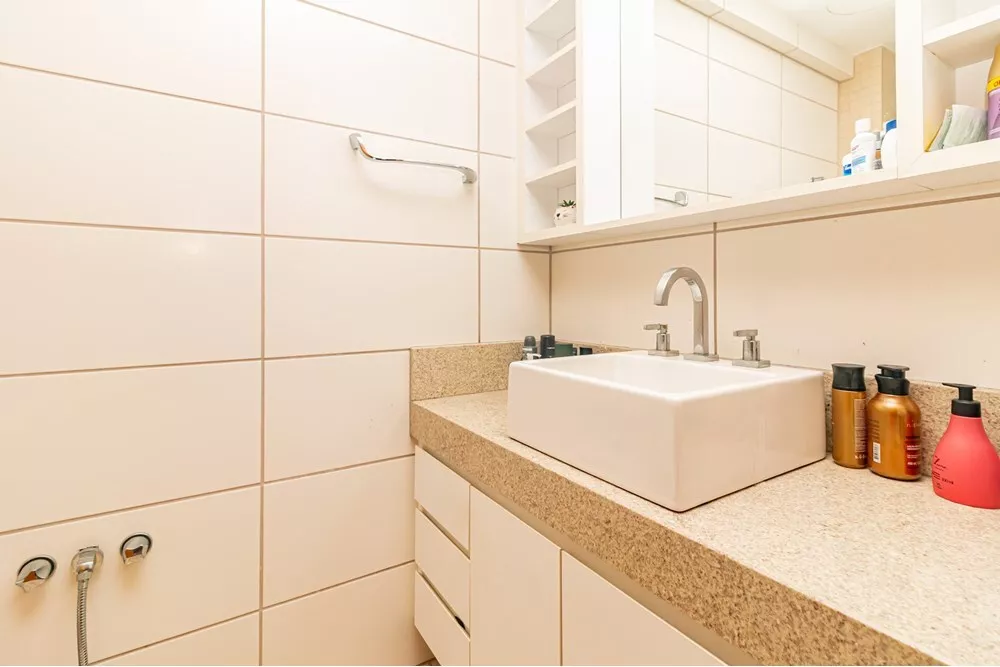 Apartamento à venda com 2 quartos, 78m² - Foto 5