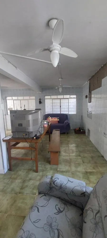 Casa, 3 quartos, 130 m² - Foto 2