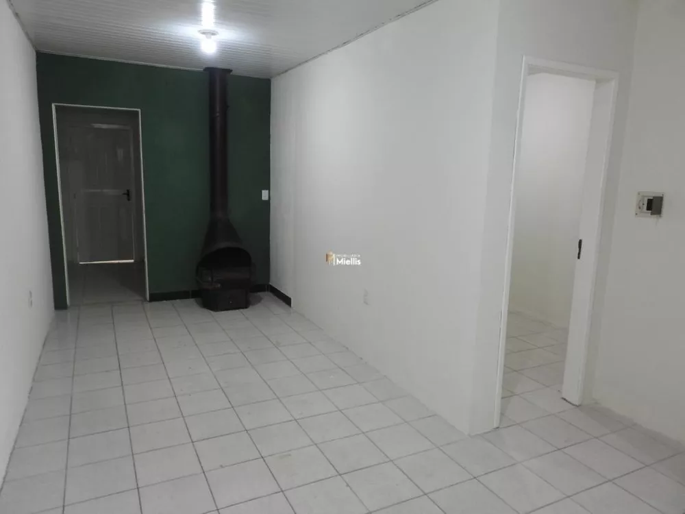 Casa à venda com 2 quartos, 165m² - Foto 5