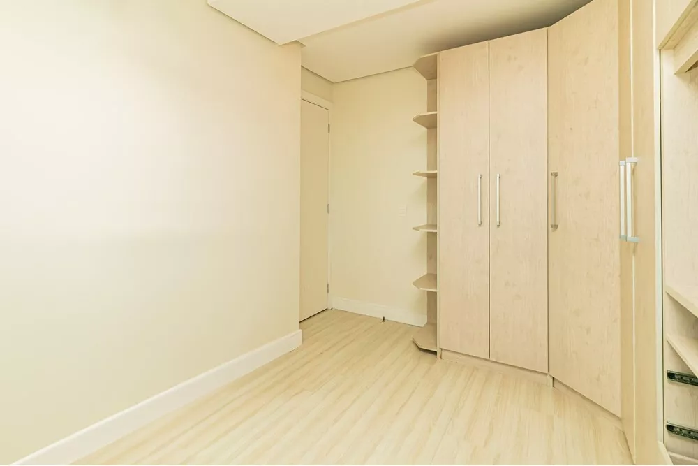 Apartamento à venda com 3 quartos, 76m² - Foto 35