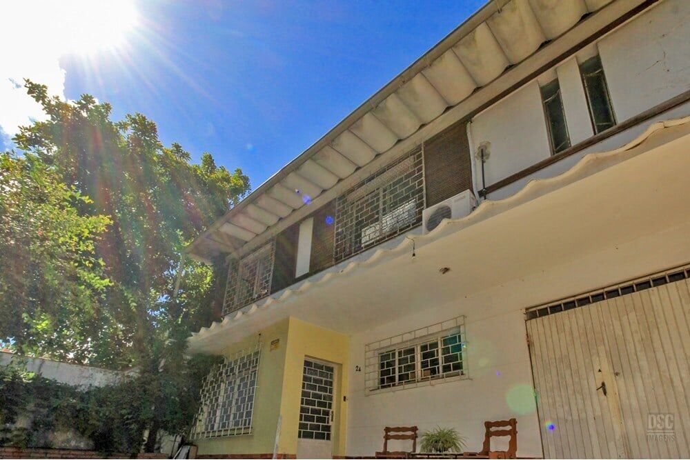 Casa à venda com 5 quartos, 254m² - Foto 14