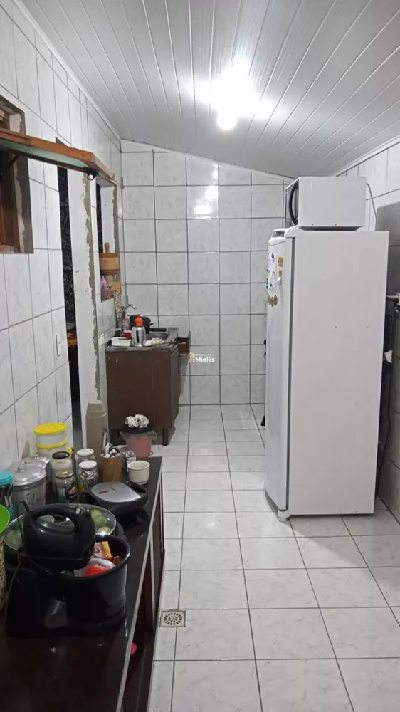 Casa à venda com 2 quartos, 20m² - Foto 17