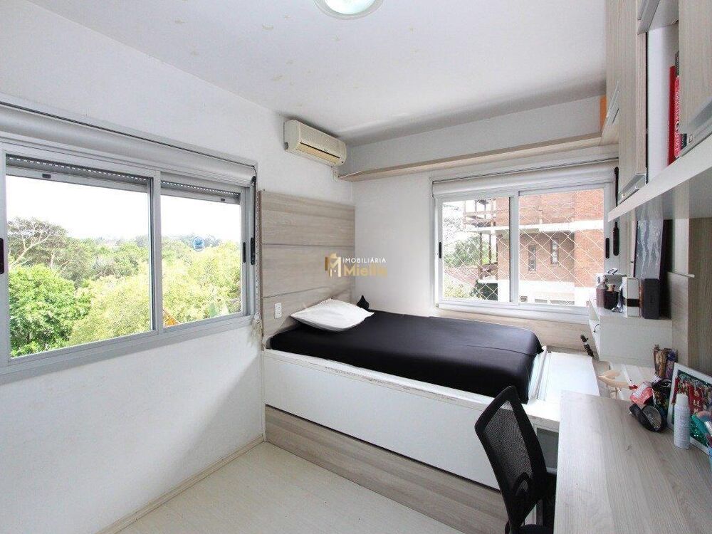Casa de Condomínio à venda com 4 quartos, 300m² - Foto 10