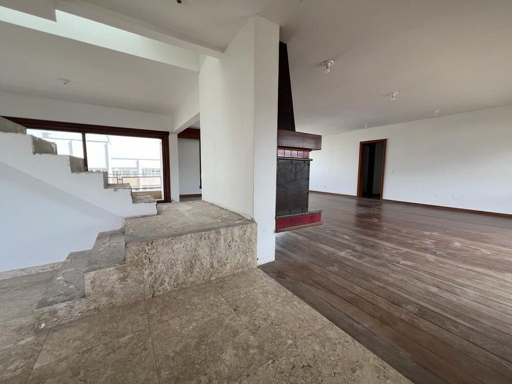 Casa, 4 quartos, 547 m² - Foto 4
