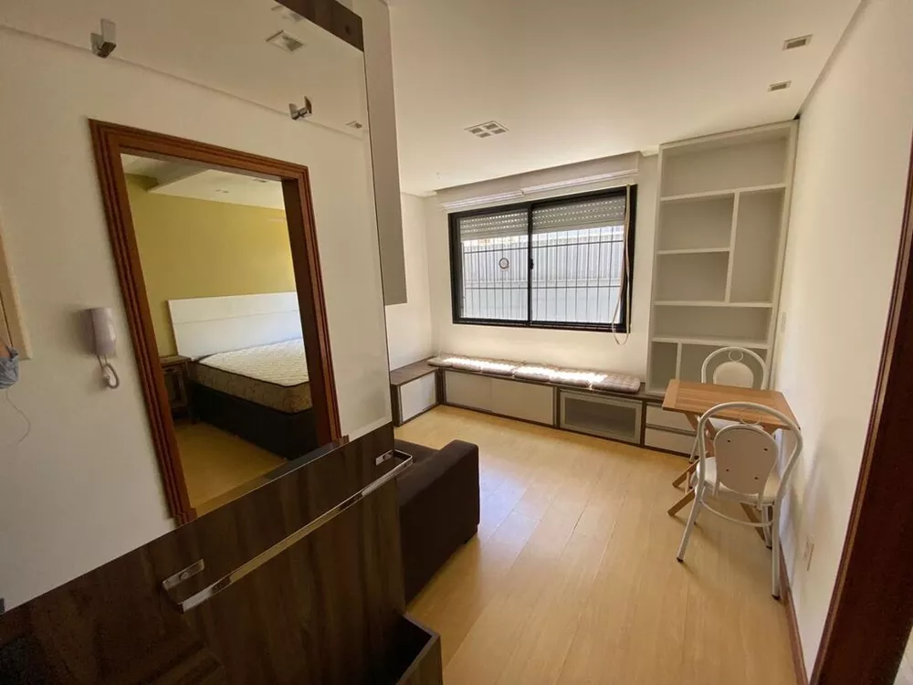 Apartamento à venda com 1 quarto, 38m² - Foto 2