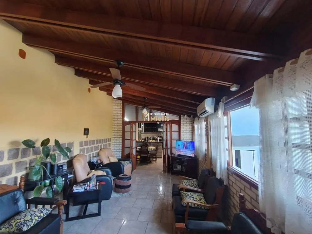 Casa, 4 quartos, 333 m² - Foto 3