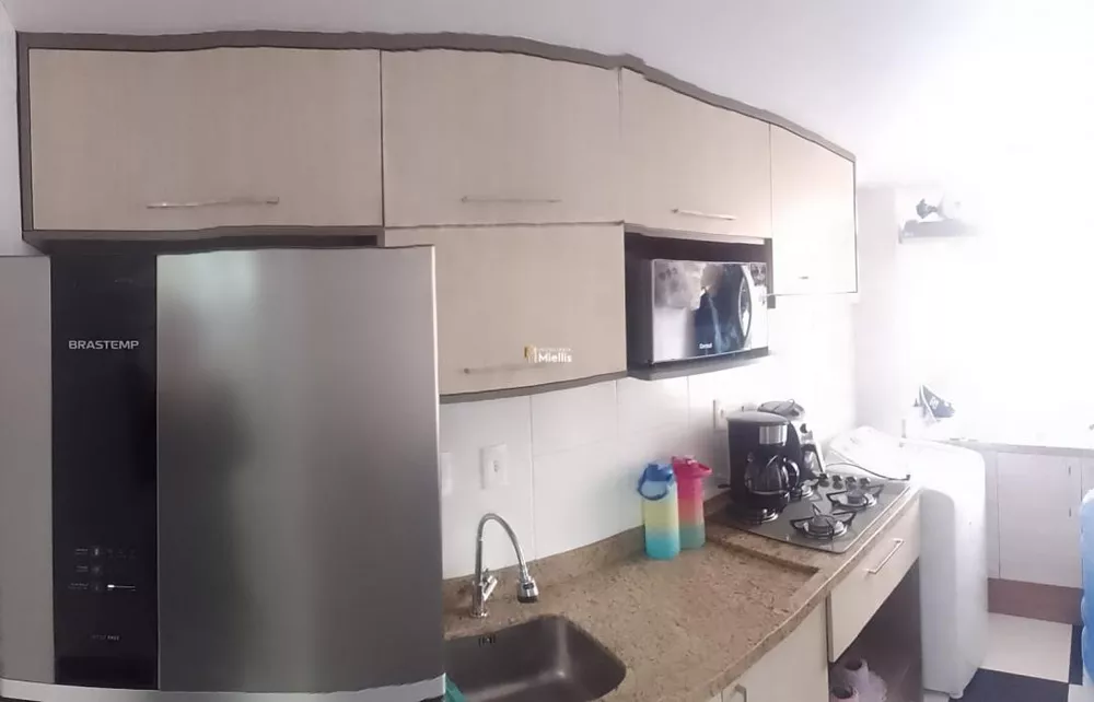 Apartamento à venda com 2 quartos, 42m² - Foto 3