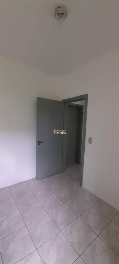 Casa à venda com 4 quartos, 110m² - Foto 6