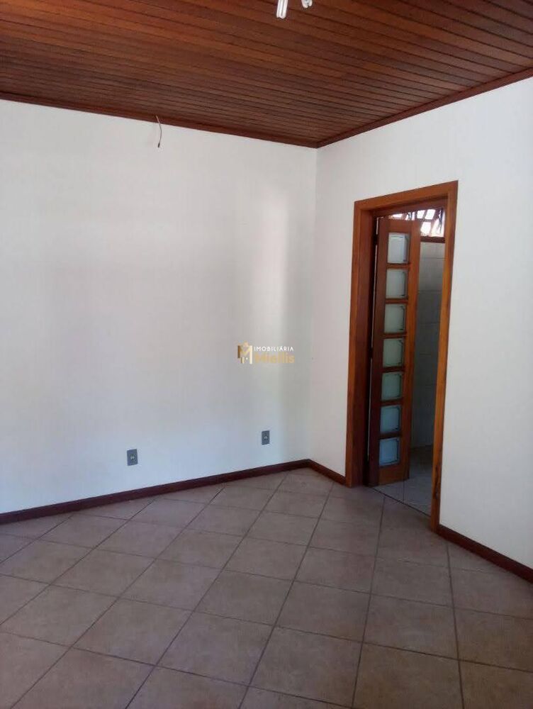 Casa, 6 quartos, 20 m² - Foto 8