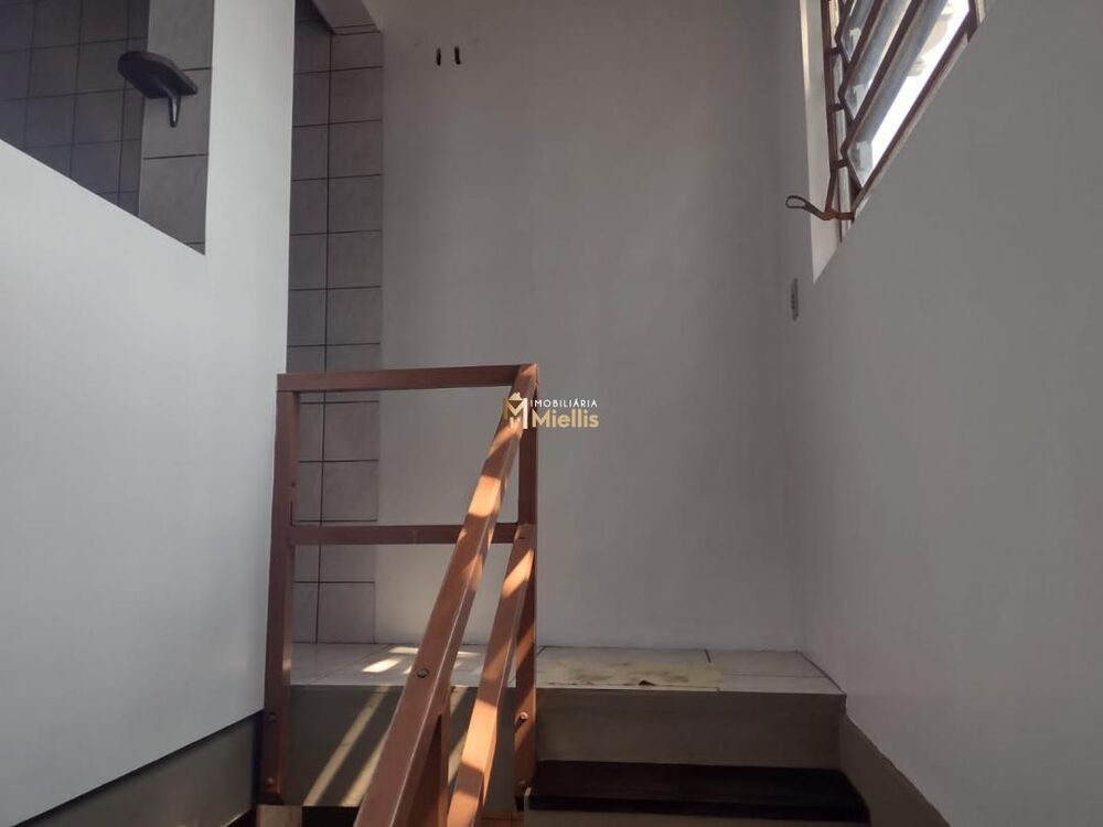 Casa, 6 quartos, 20 m² - Foto 13