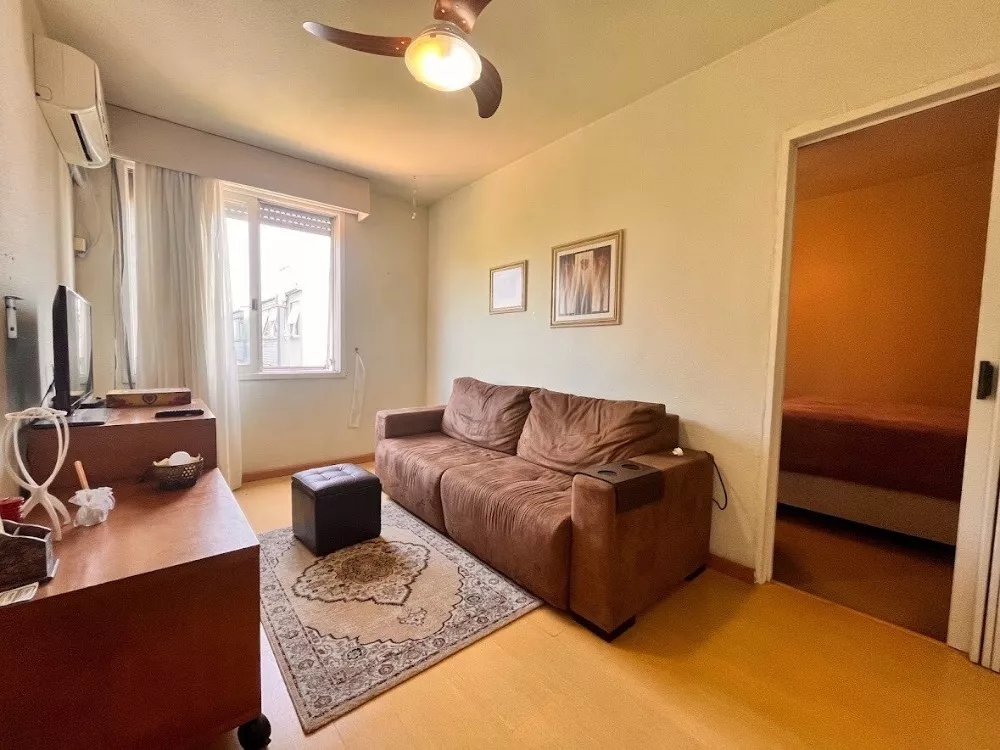 Apartamento à venda com 1 quarto, 37m² - Foto 4