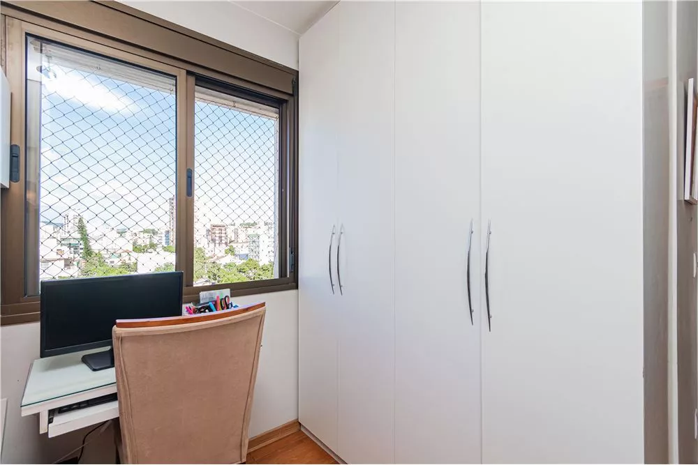 Apartamento à venda com 2 quartos, 73m² - Foto 3