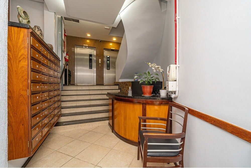 Apartamento à venda com 3 quartos, 110m² - Foto 4