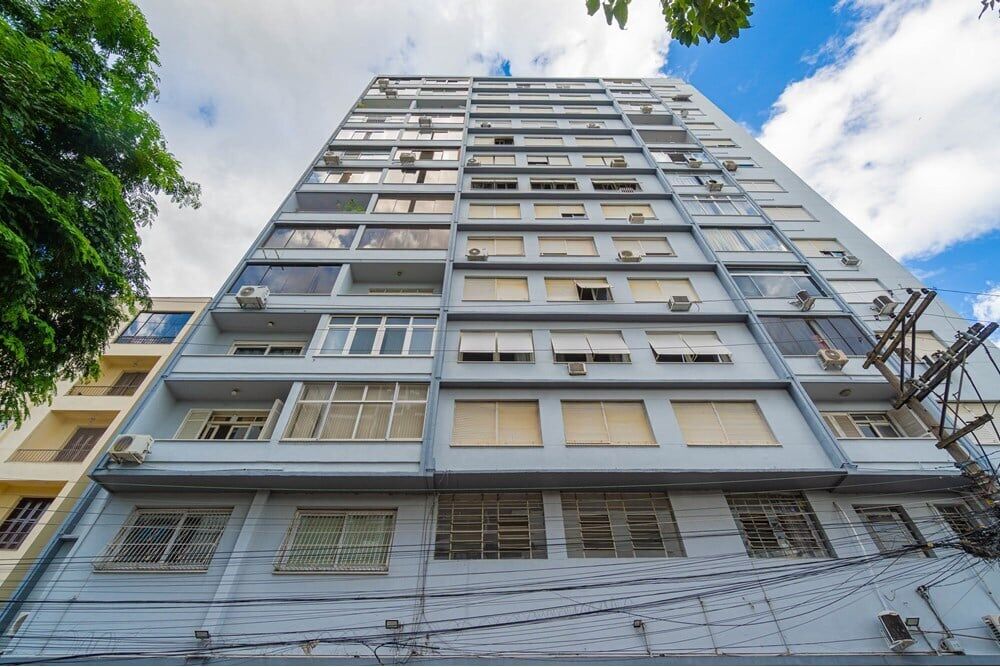 Apartamento à venda com 3 quartos, 110m² - Foto 1