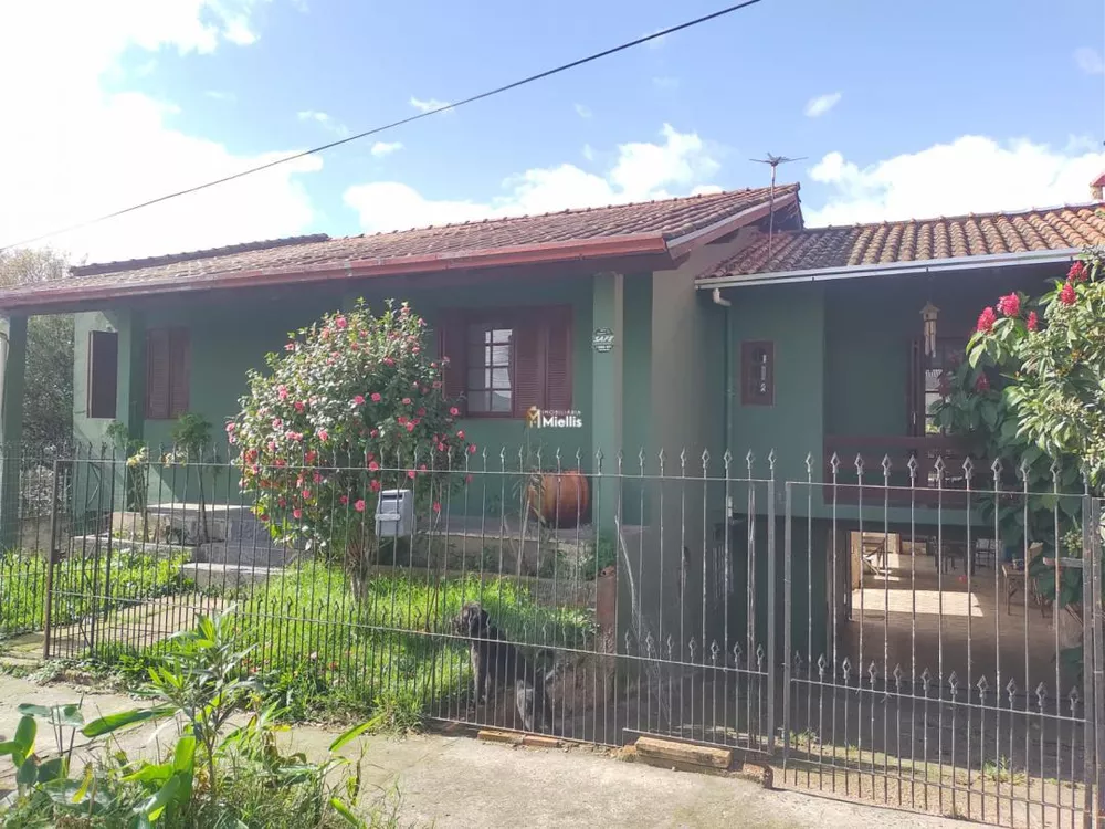 Casa à venda com 2 quartos, 50m² - Foto 2