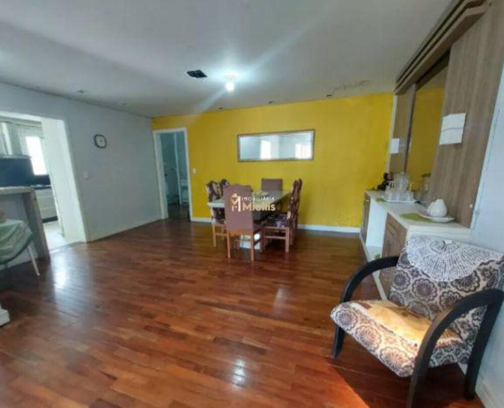 Casa à venda com 4 quartos, 222m² - Foto 4