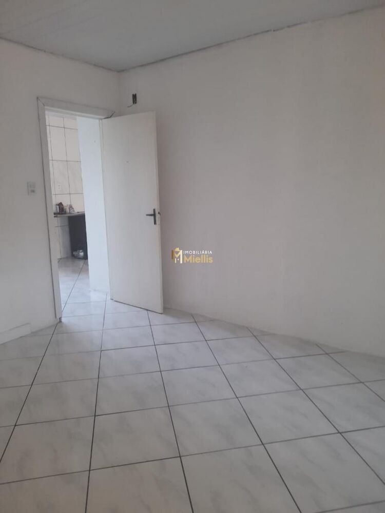 Casa, 1 quarto, 49 m² - Foto 1