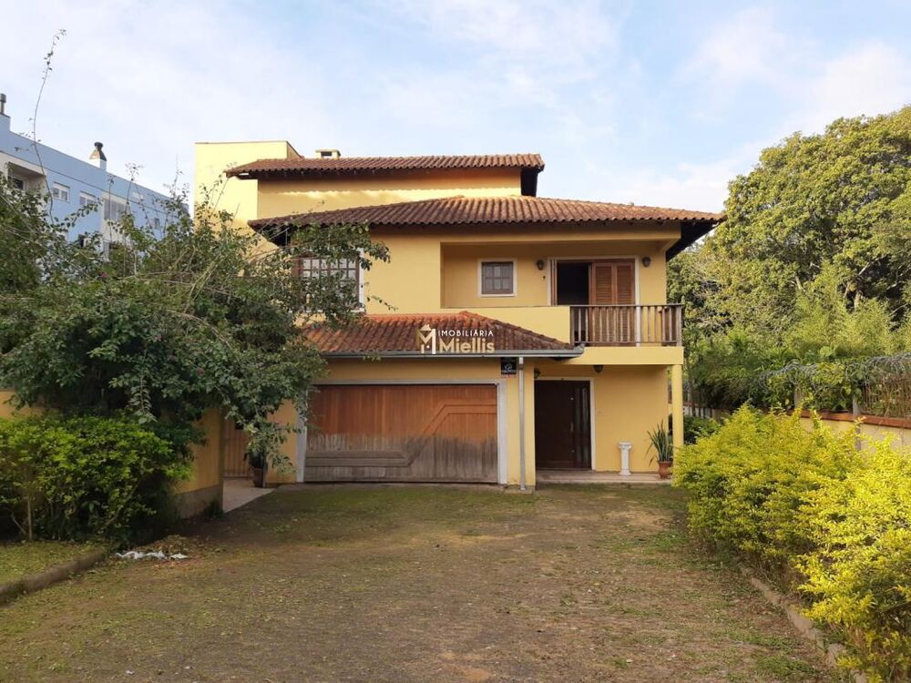 Fazenda à venda com 4 quartos, 400m² - Foto 1