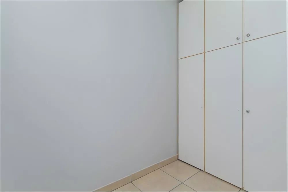 Apartamento à venda com 2 quartos, 83m² - Foto 11