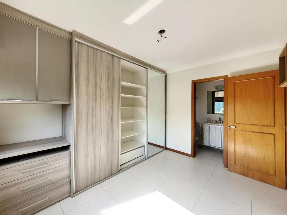 Apartamento à venda com 2 quartos, 68m² - Foto 5