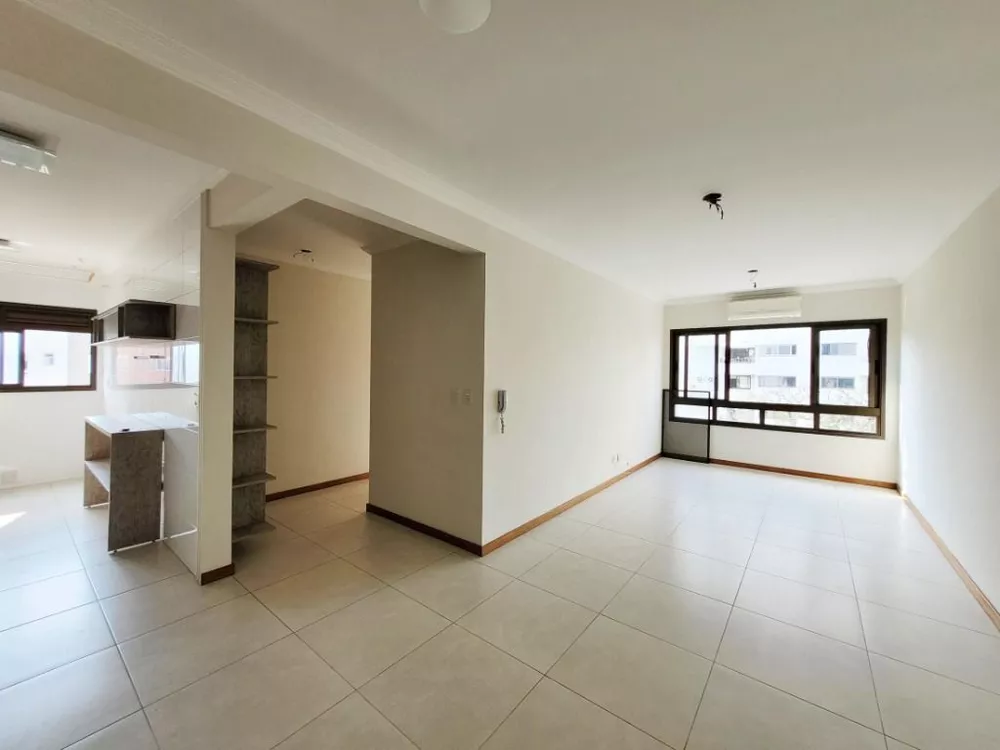 Apartamento à venda com 2 quartos, 68m² - Foto 1