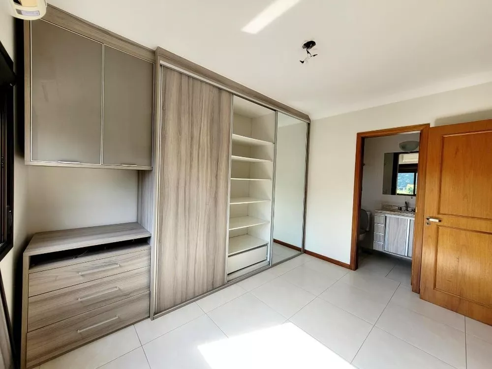 Apartamento à venda com 2 quartos, 68m² - Foto 6