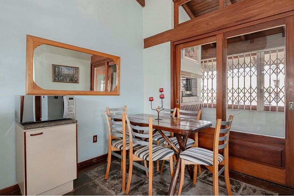 Casa à venda com 8 quartos, 430m² - Foto 6
