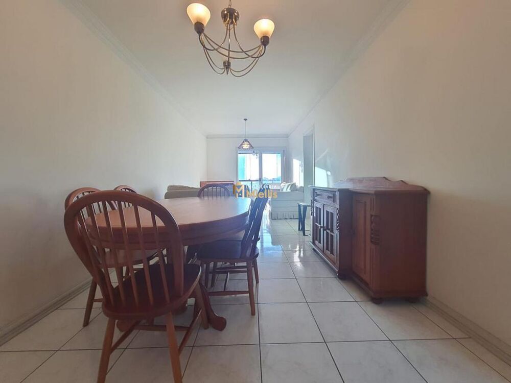 Apartamento à venda com 2 quartos, 100m² - Foto 1