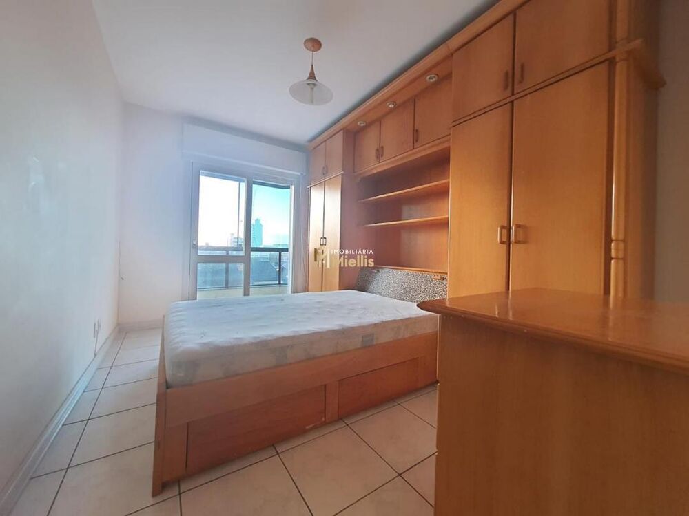 Apartamento à venda com 2 quartos, 100m² - Foto 12