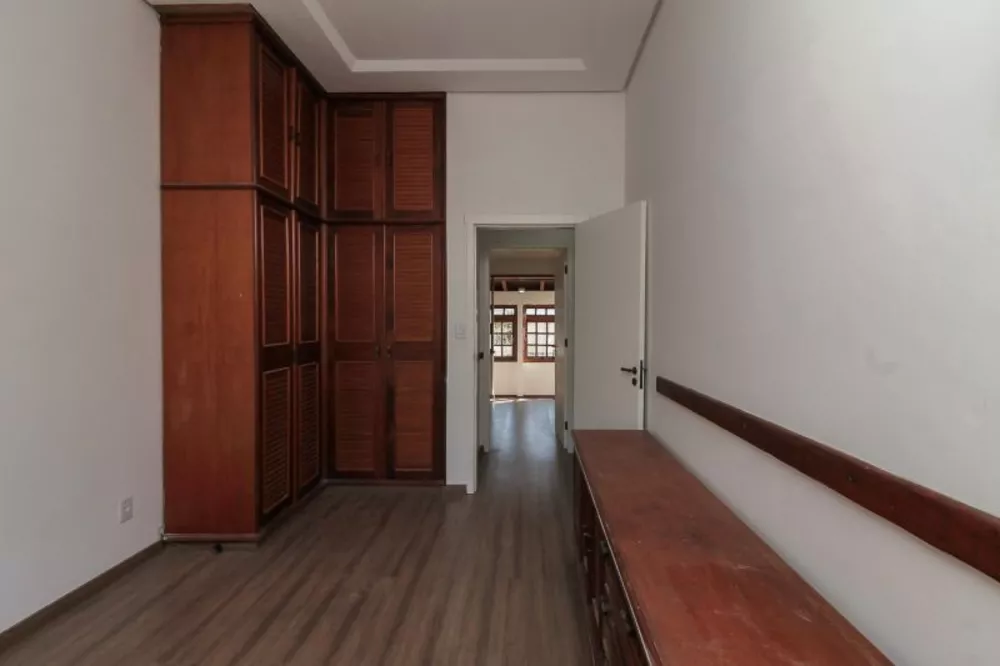 Casa à venda com 2 quartos, 79m² - Foto 12