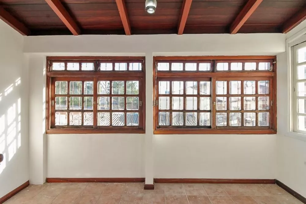 Casa à venda com 2 quartos, 79m² - Foto 17