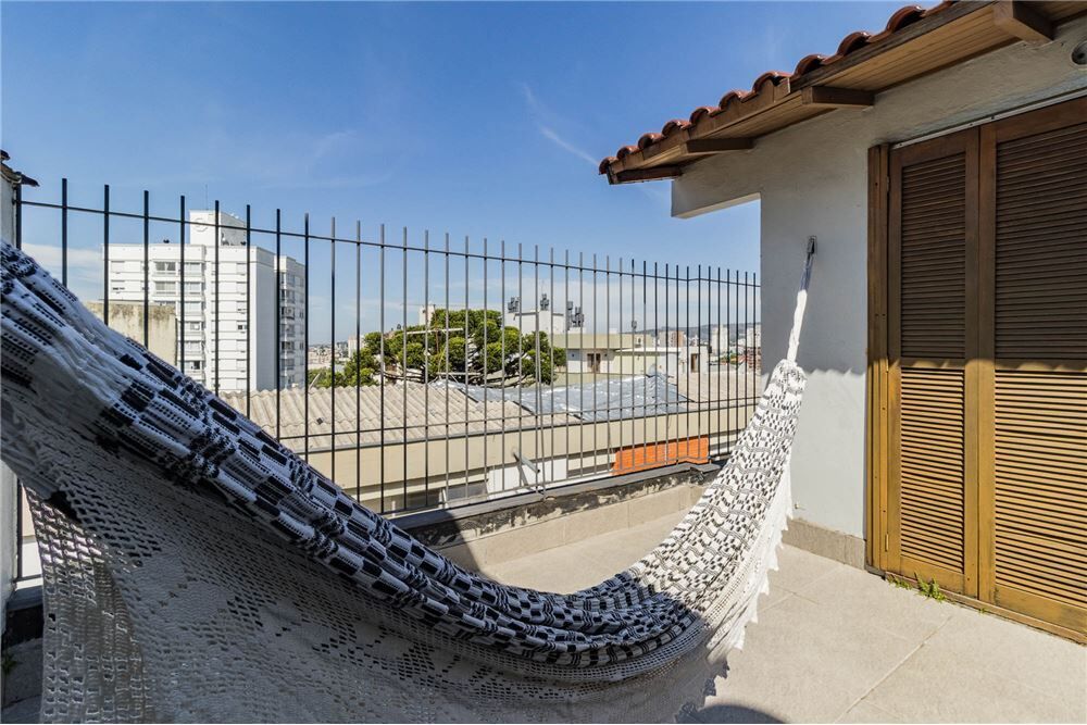 Cobertura à venda com 2 quartos, 74m² - Foto 1