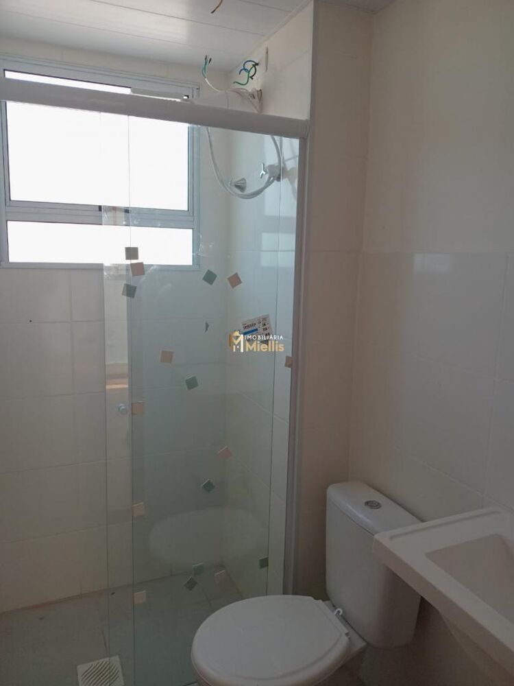 Apartamento à venda com 2 quartos, 40m² - Foto 11