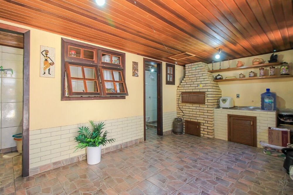 Casa, 3 quartos, 198 m² - Foto 4