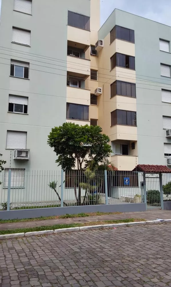 Apartamento à venda com 2 quartos, 62m² - Foto 1