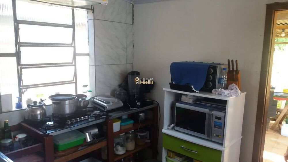 Casa à venda com 2 quartos, 55m² - Foto 6