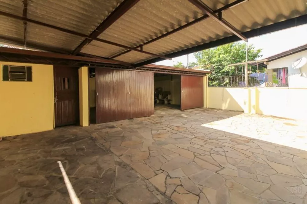 Casa à venda com 7 quartos, 330m² - Foto 15