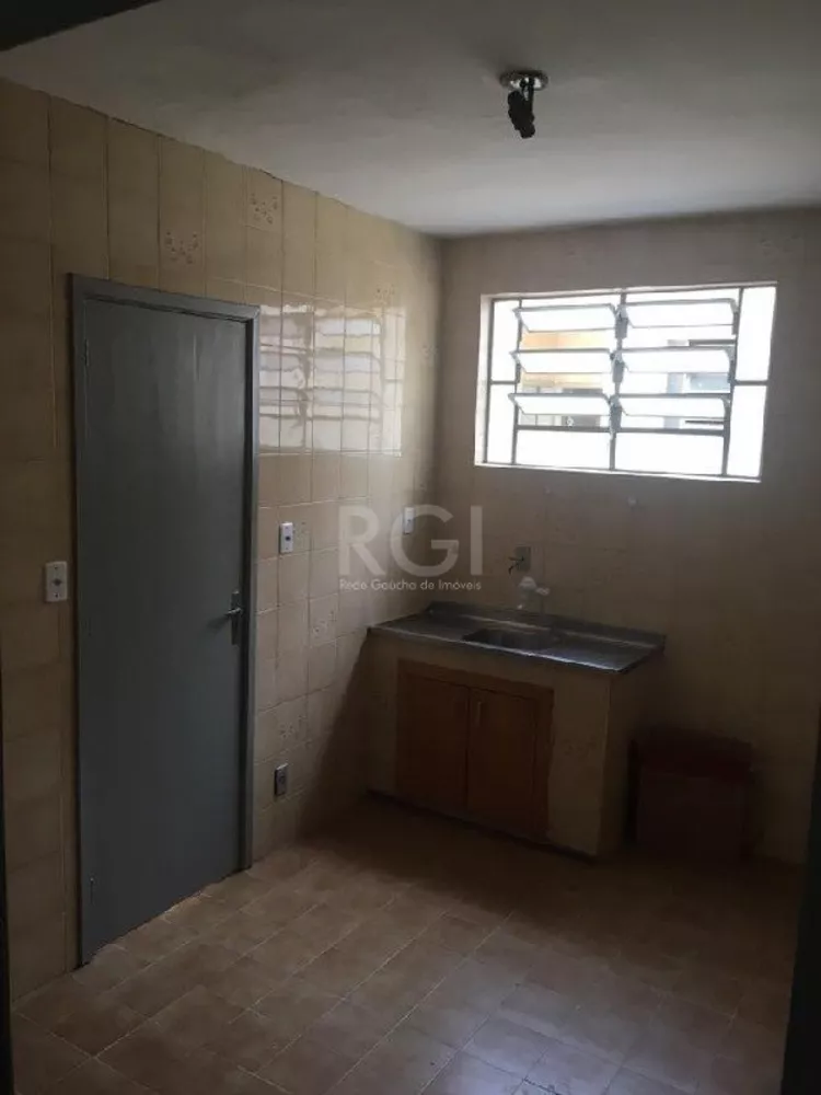 Apartamento à venda com 3 quartos, 85m² - Foto 2