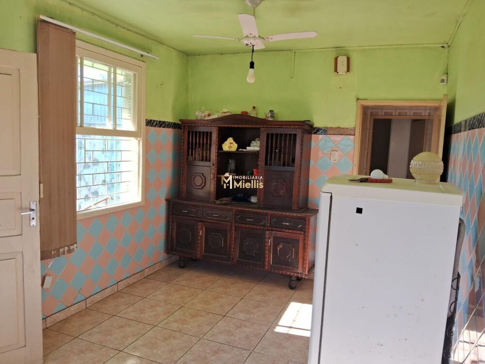 Casa à venda com 3 quartos, 110m² - Foto 11