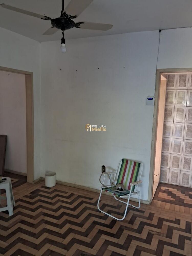 Casa à venda com 3 quartos, 110m² - Foto 9